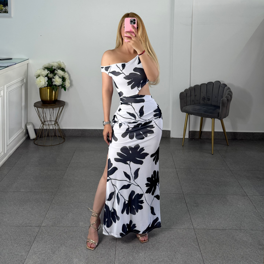 Vestido blanco con negro mesh
